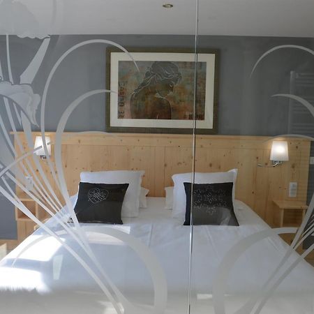Bed and Breakfast Le Coeur 1210 Granier Екстер'єр фото