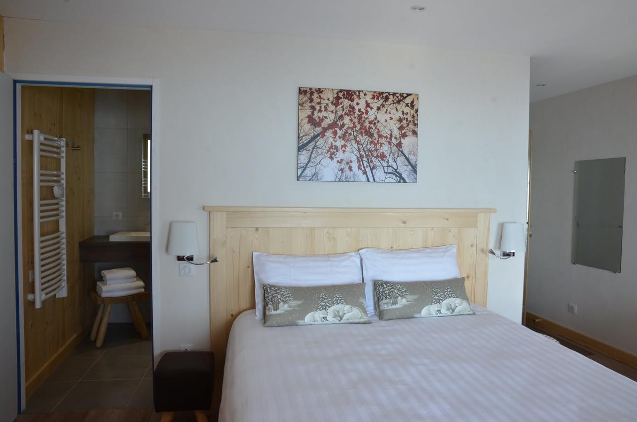 Bed and Breakfast Le Coeur 1210 Granier Екстер'єр фото