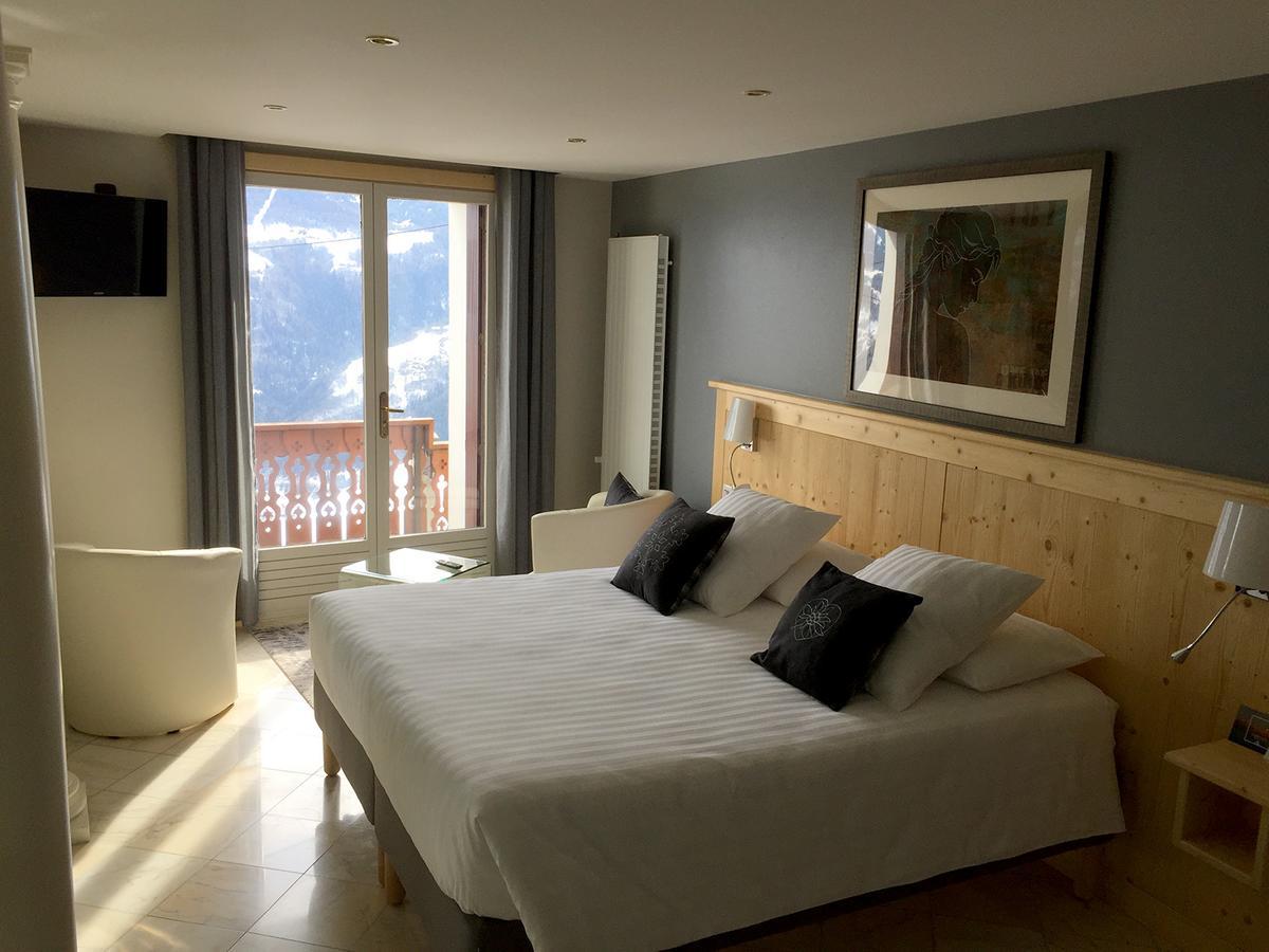 Bed and Breakfast Le Coeur 1210 Granier Екстер'єр фото